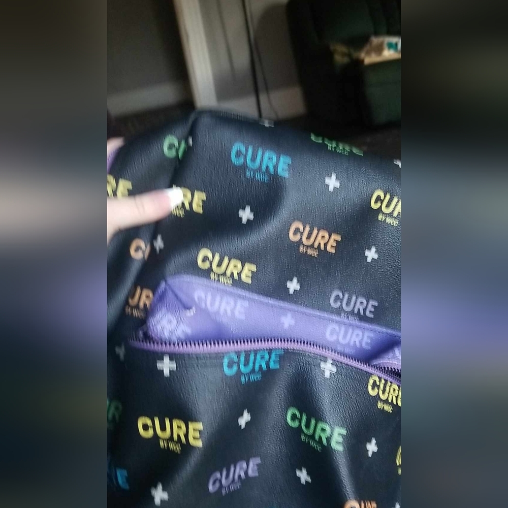 Backpack - Picture 2 of 2